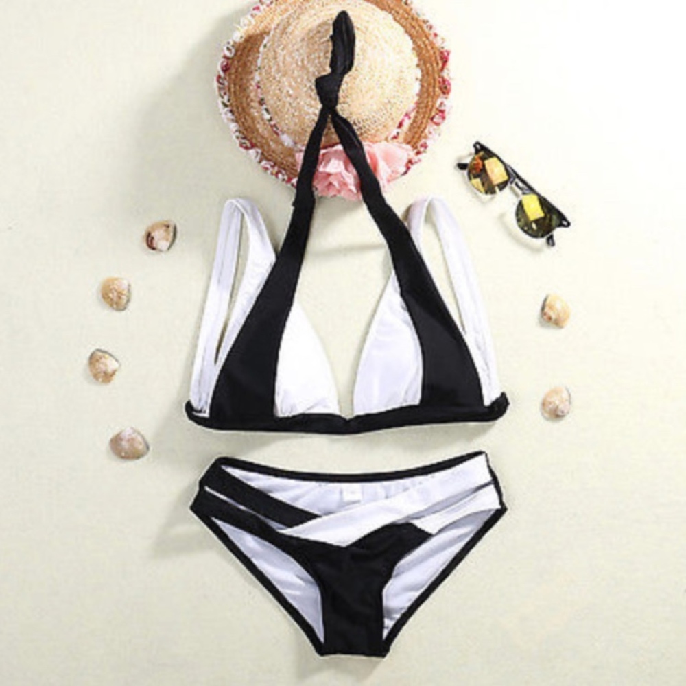CHARLENE Classic Bikini - Picture 2 of 3